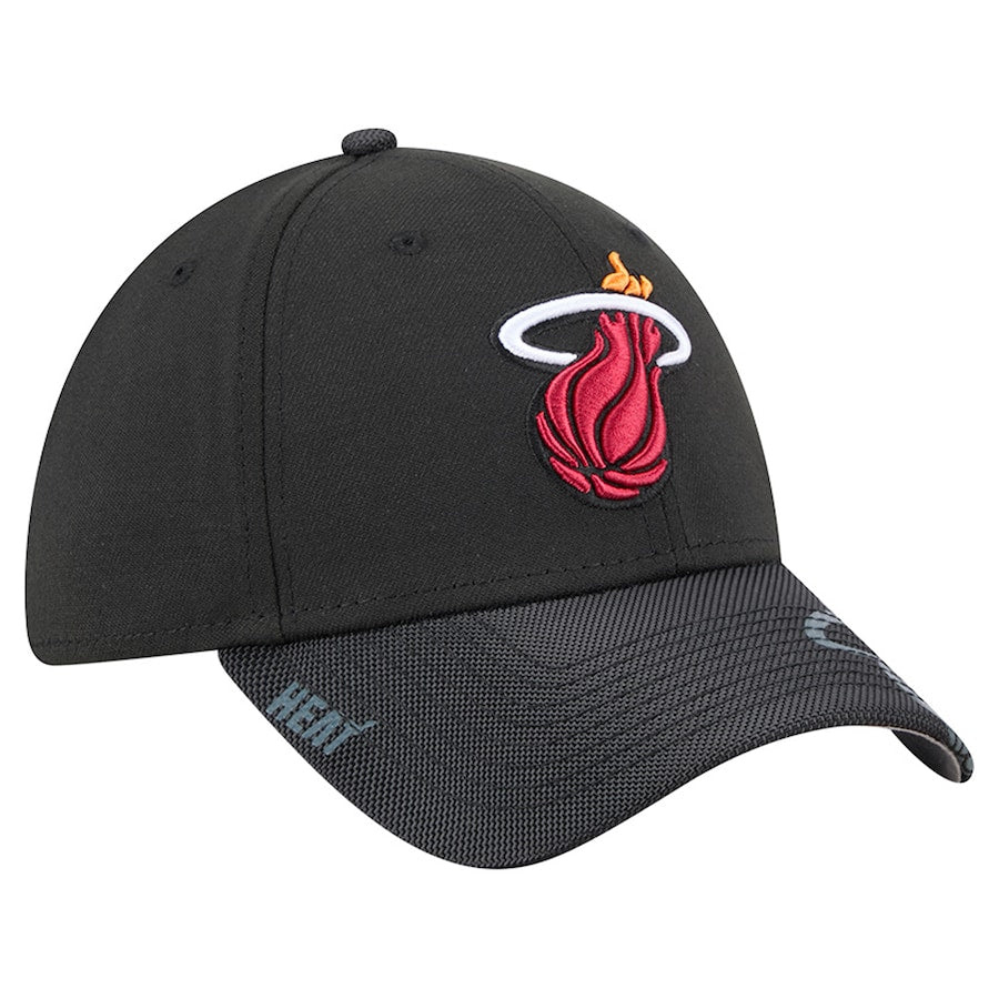 Miami Heat New Era 39THIRTY Visor Hit Stretch Fit Hat - Black